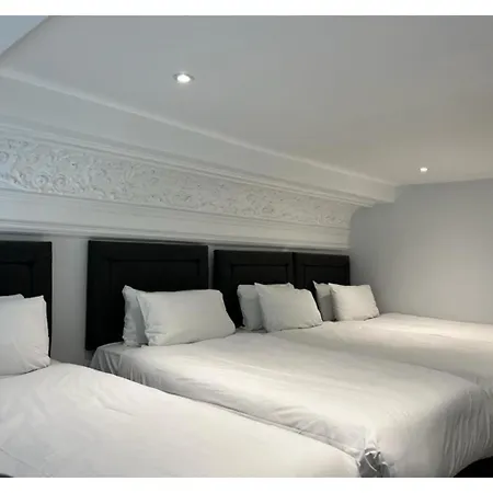 Msk Elite Hotel London Room photo